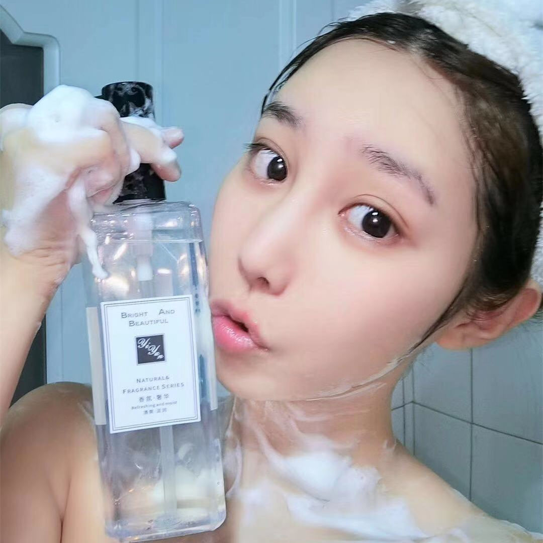 Lasting fragrance, small Cang LAN shower gel, perfume, men's and women's student shampoo home accessories 500-1000ml