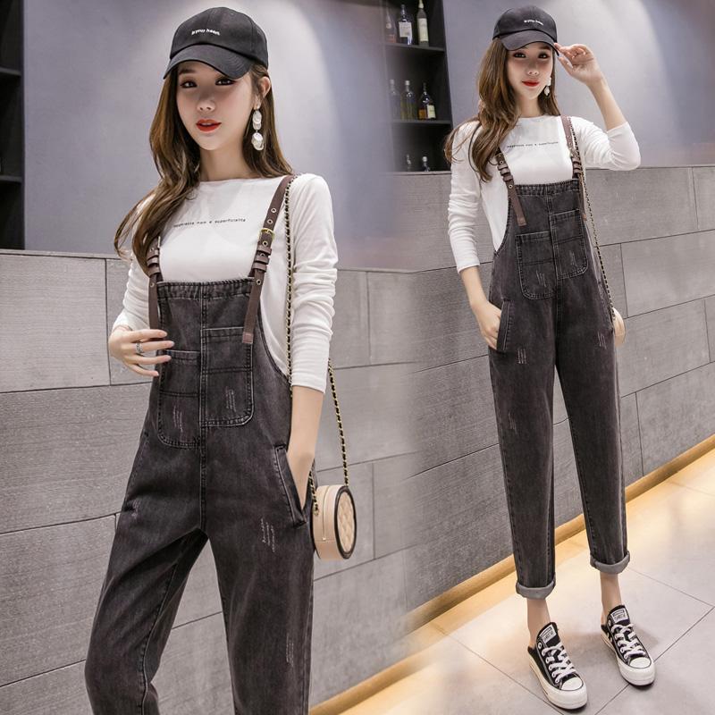 Spring denim pants suit women's age reduction 2020 spring women's new style loose and foreign style two piece suit fashion