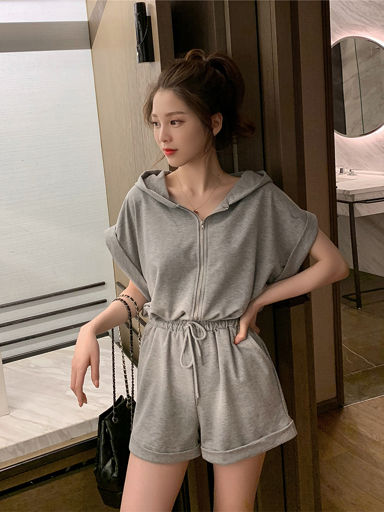 Summer 2020 new Korean version hooded lace up waistcoat one piece shorts women's ins small casual wide leg pants