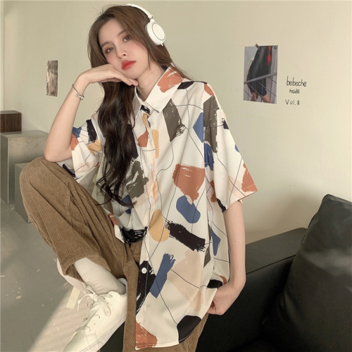 Real shot 100% polyester 2021 new summer shirt women's short sleeve line printing loose lady