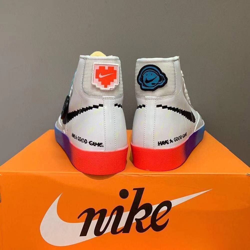 Blazer Mid 77 video game pixel luminous Retro High Top sb men's and women's board shoes fashion rainbow graffiti