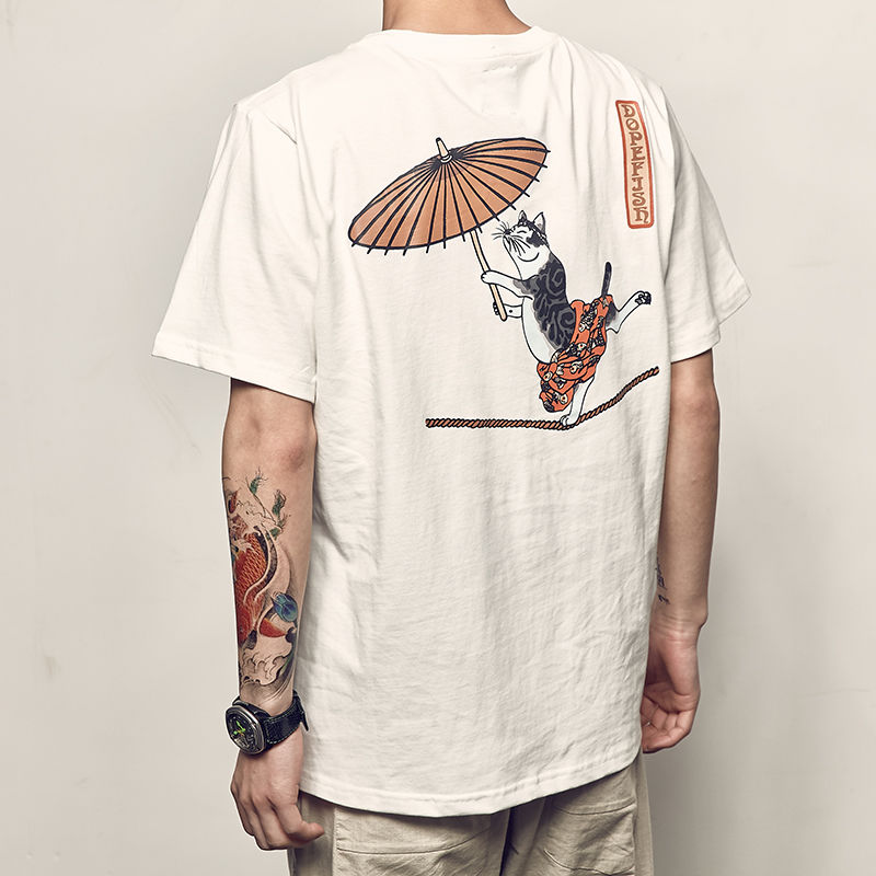 Men's road summer new Japanese retro acrobatic cat printed short sleeve T-shirt boys' fun Tee Top