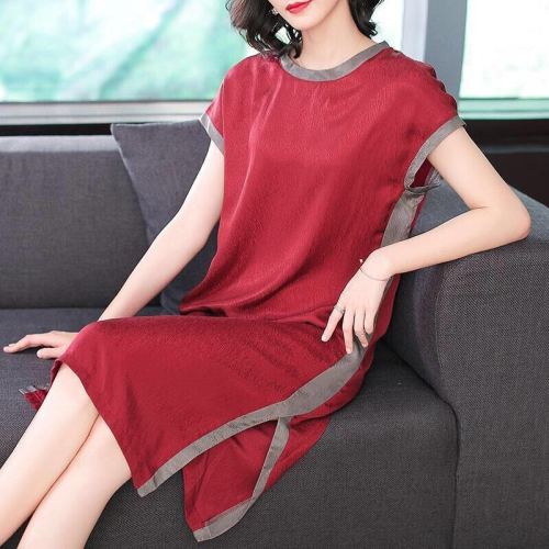 Large size dress suitable for fat summer short sleeve skirt cover belly wide lady noble over the knee