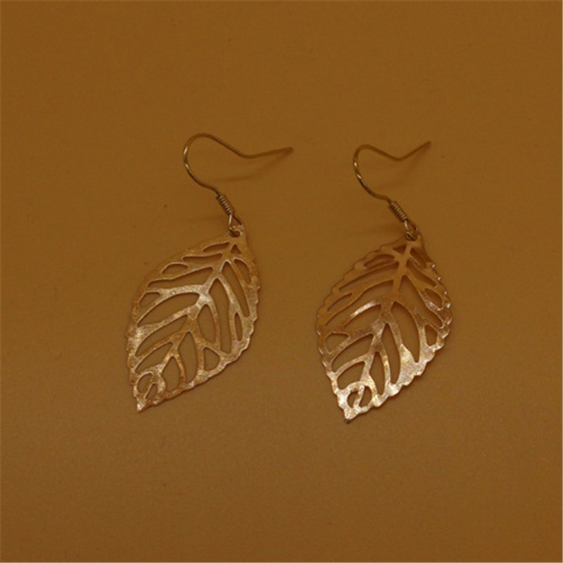 European and American creative fashion simple forest metal leaf earrings earrings earrings earrings