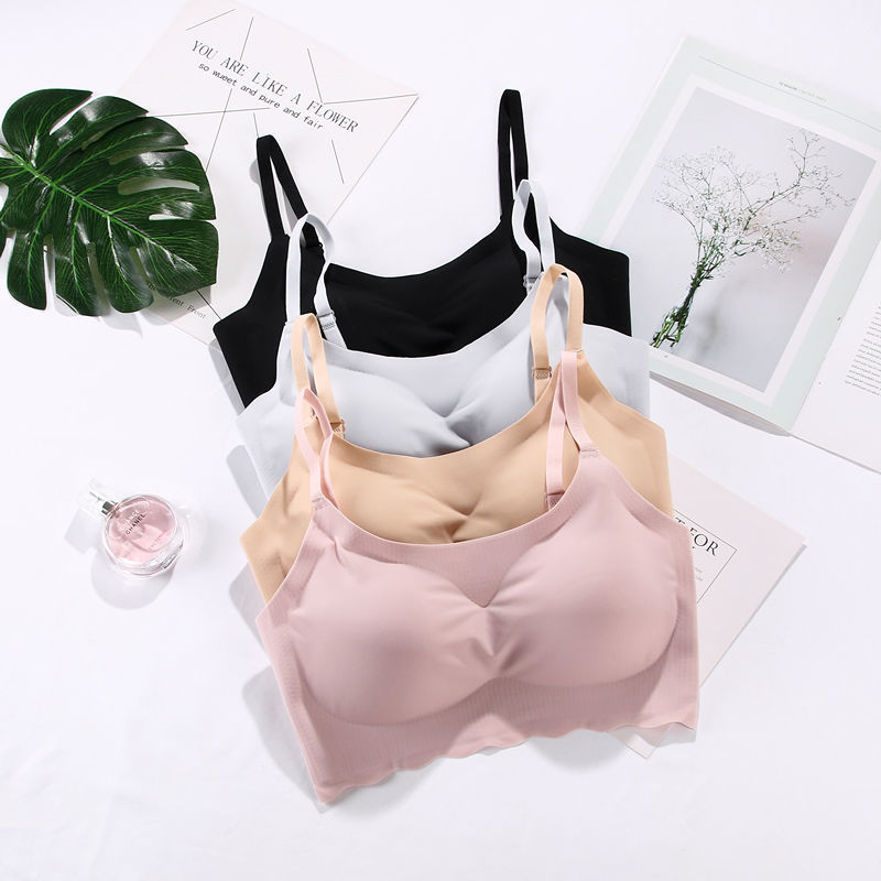 Japanese one piece seamless underwear, women's sports beauty back, rimless waistcoat, adjustable sling and gathered sleeping bra
