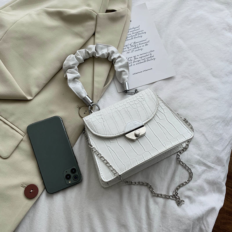 Foreign style women's bag new fashion versatile chain Single Shoulder Messenger Bag summer fashion small square bag