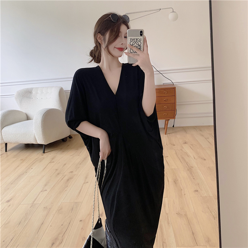 Real price 2021 new black modal dress women's mid length loose and lazy V-neck temperament skirt