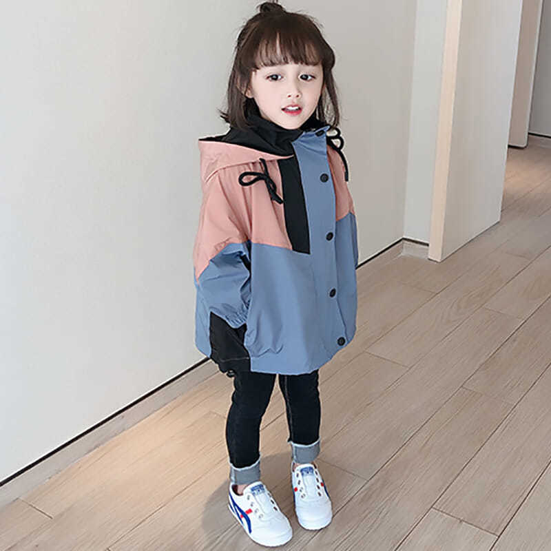 Girl's coat foreign style fall 2020 new style children's short windbreaker girl's Hooded Jacket Top stormsuit