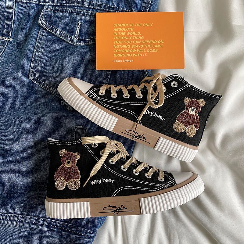 Embroidered bear high top canvas shoes girl student little white shoes 2021 new spring ulzzang board shoes women's fashion