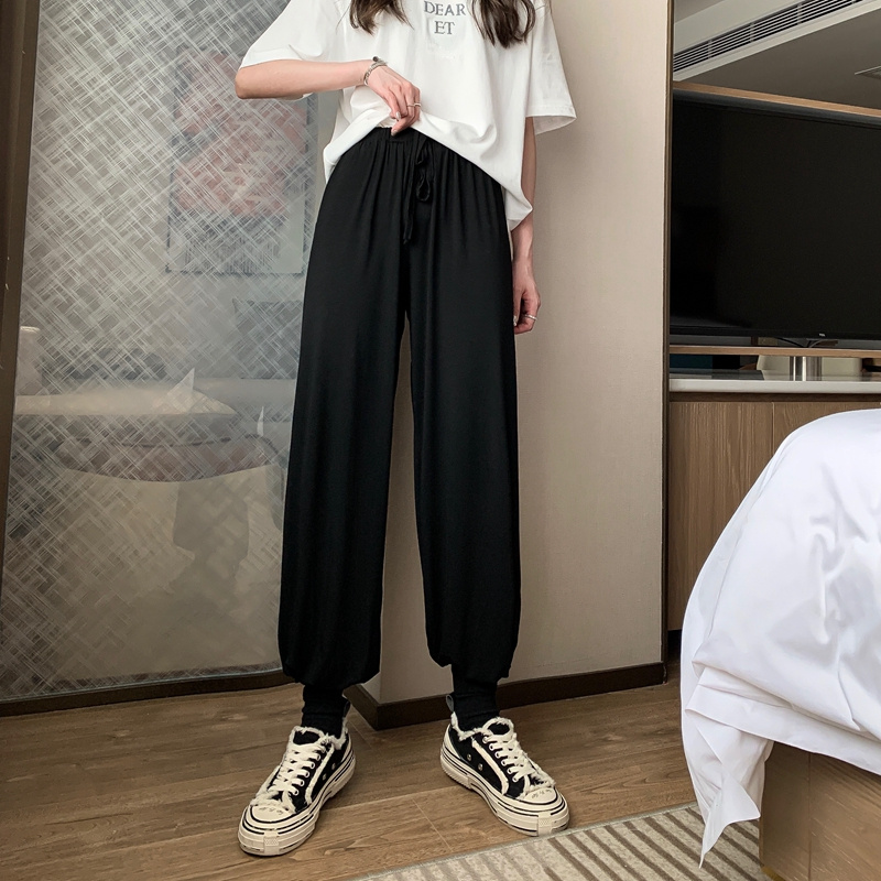 Photo of summer Hong Kong style black pants with all kinds of Leggings