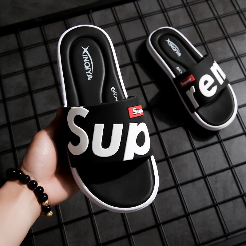 Men's slippers summer 2020 new Korean fashion wear beach anti slip soft bottom flip flop outdoor sandals