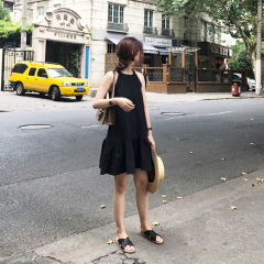 Sanya beach holiday retro first love little black skirt with round neck