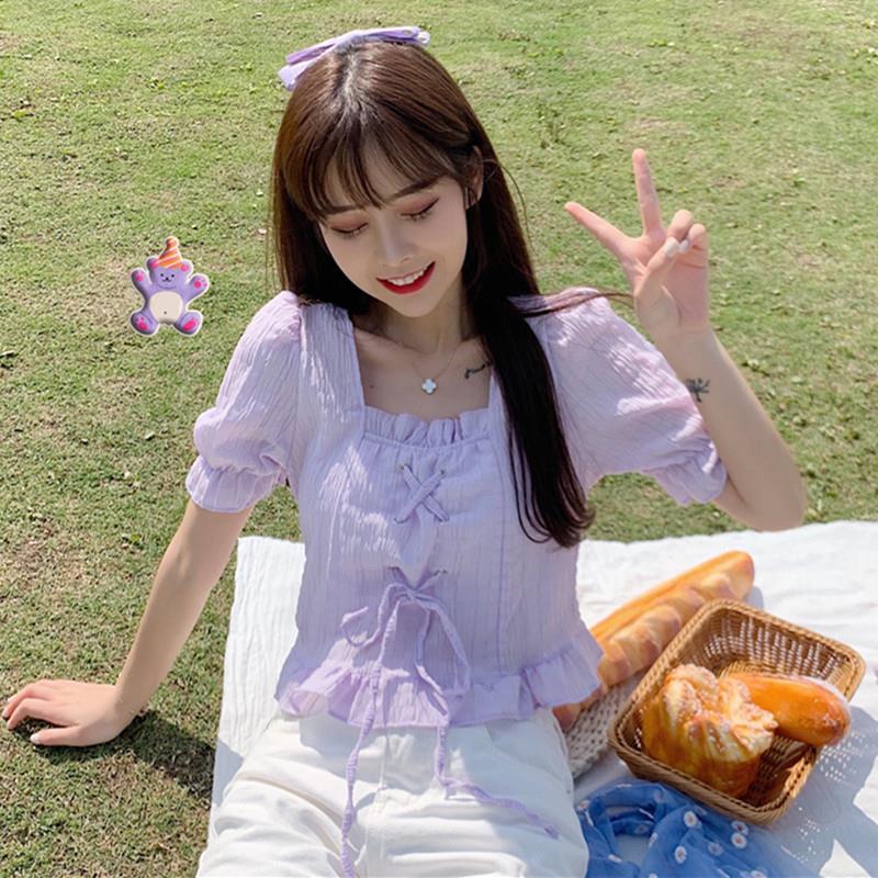 White design niche short sleeve shirt women's spring 2020 new French niche square neck sweet Top Shirt
