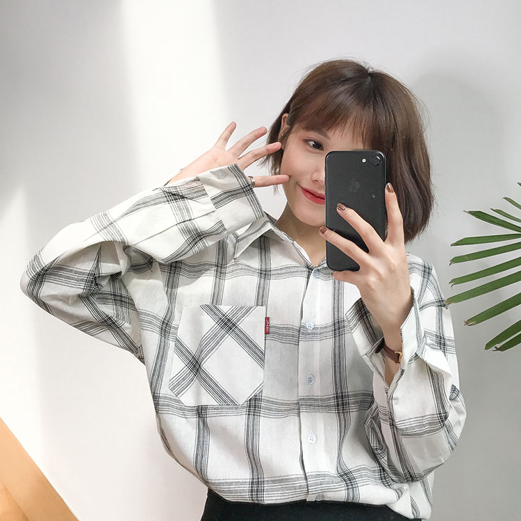 Summer autumn Plaid Shirt female student Korean version loose summer thin BF long sleeve small fresh coat sunscreen shirt woman