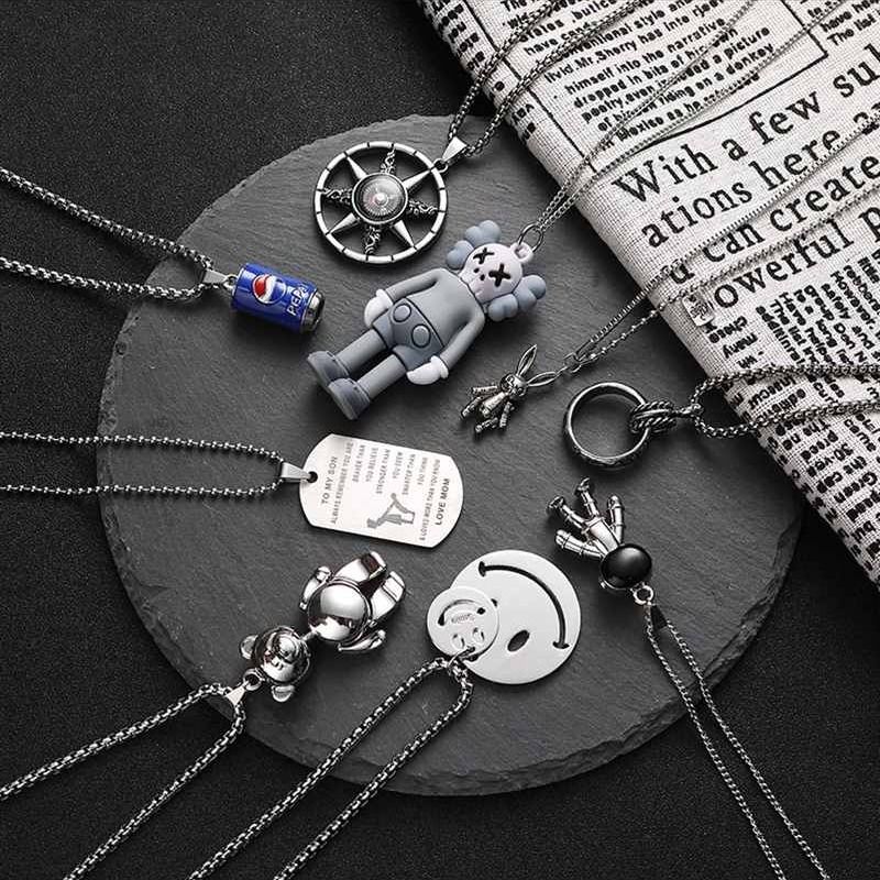 Korean version ins simple letter smile Necklace men's fashion hip hop versatile couple long sweater chain decoration earth cool