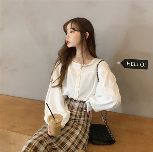 Real Price ~Design Style Feeling Small Crowds of Slim Student Shirts + Long Half-length Skirt with High Waist
