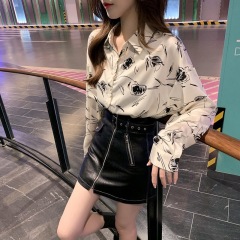 Purchase the new Korean style relaxed screen red printing chiffon shirt in advance