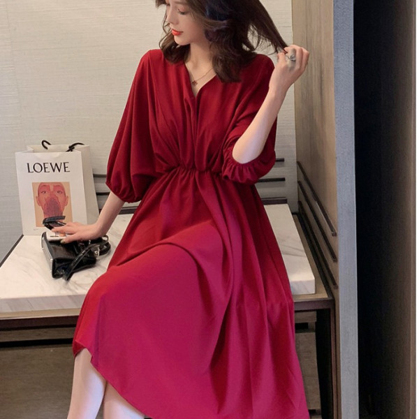 Summer new mid length over the knee collar waist bat sleeve dress women's French temperament swing skirt