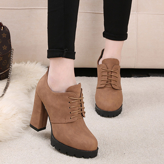 2021 new net red shoes thick heeled high heels women's waterproof platform looks thin and versatile