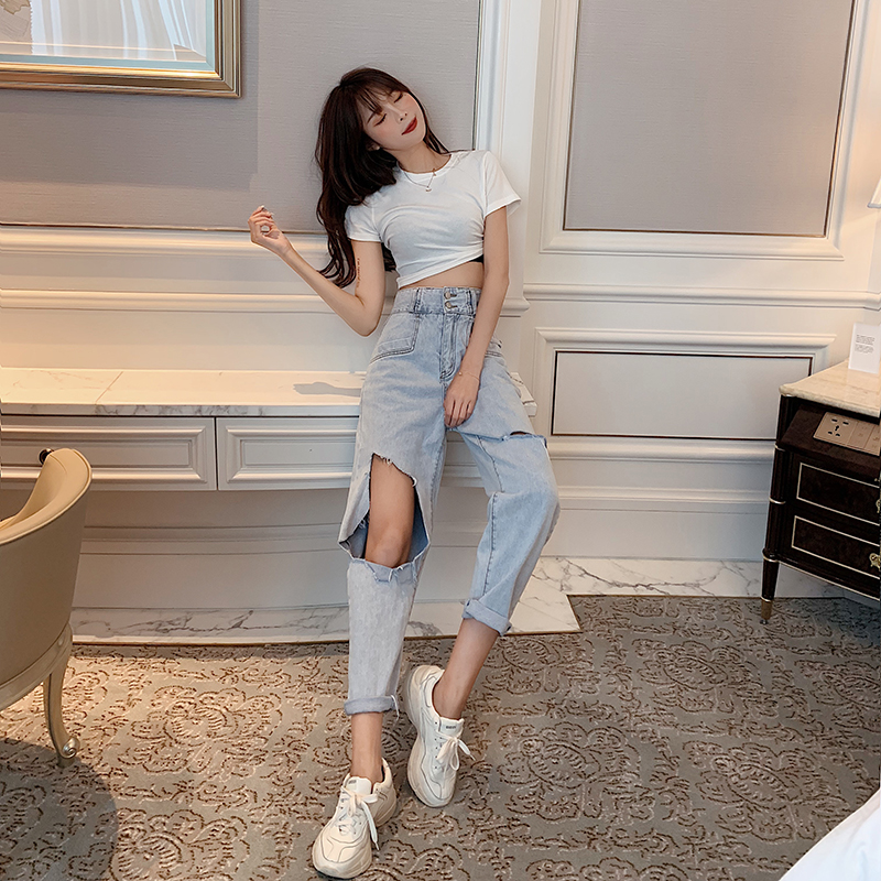Real price! Hong Kong chic high waist holed Capris loose and versatile washable jeans