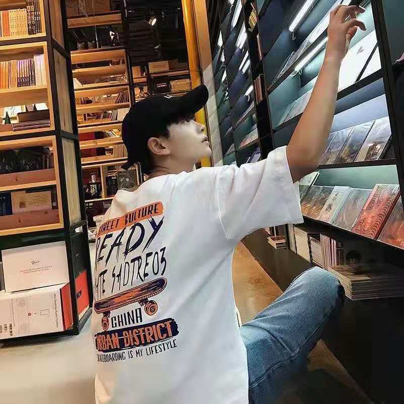 Short sleeve T-shirt Hong Kong style spring and summer new Korean fashion loose T-shirt Japanese student lovers wear 5-sleeve men