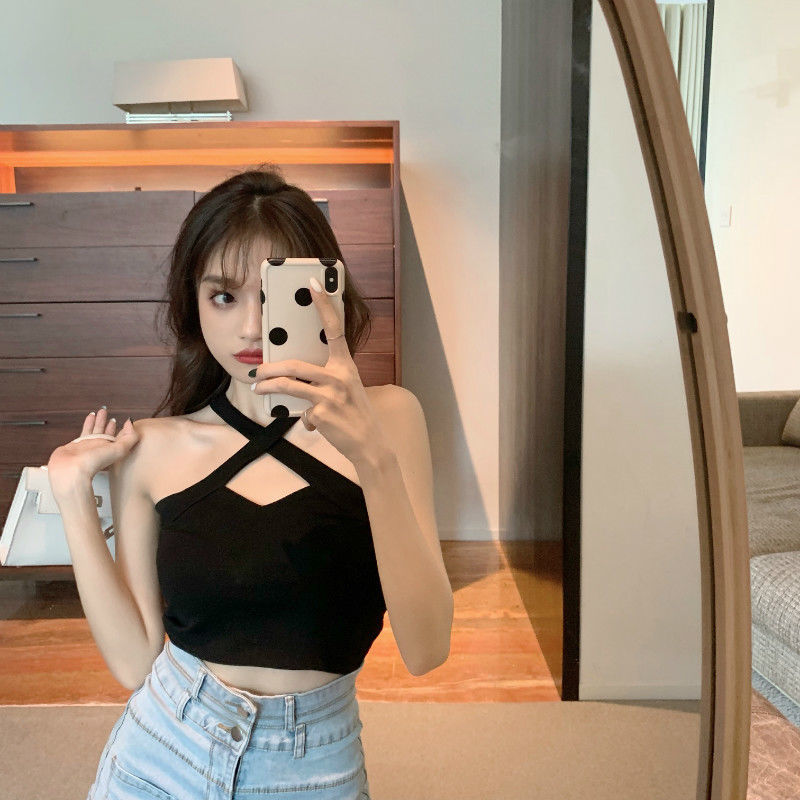 Spring and autumn wear short Halter vest with beautiful back, sexy off the shoulder and neck top, with sleeveless undershirt inside