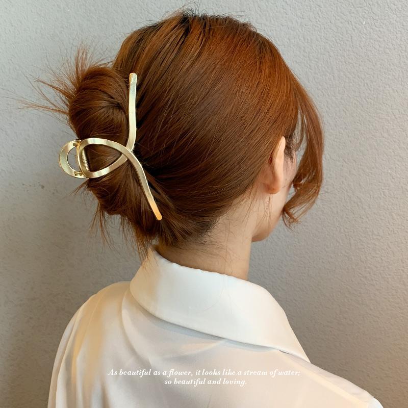 Metal hair clip large Korean elegant temperament shark clip pearl hair clip back of head net red female hair clip