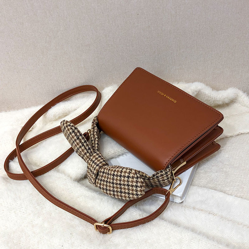 Advanced feeling bag new fashion girl's one shoulder net red versatile small square bag for students
