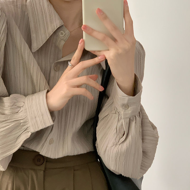 Salt retro pleated dark texture long sleeve shirt French style Lapel versatile commuter shirt