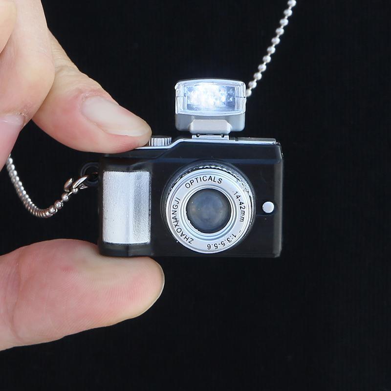 Luminous retro LED flash small camera Necklace men's and women's Mini SLR vocal creative Pendant