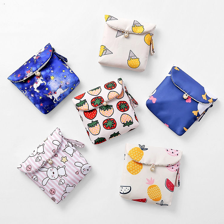 Large capacity aunt towel storage bag lovely physiological period sanitary napkin bag month event bag with sanitary cotton m towel