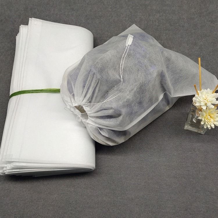 Non woven shoe bag shoe storage bag shoe Dust Bag Drawstring bundle pocket household shoe cover boot cover clothing finishing bag