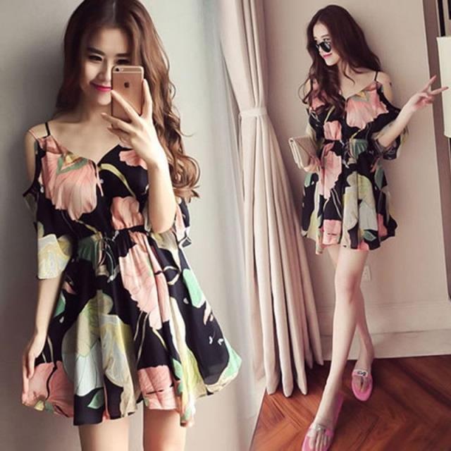 2019 new women's spring dress Bali seaside holiday dress one shoulder sling small fresh beach skirt summer dress