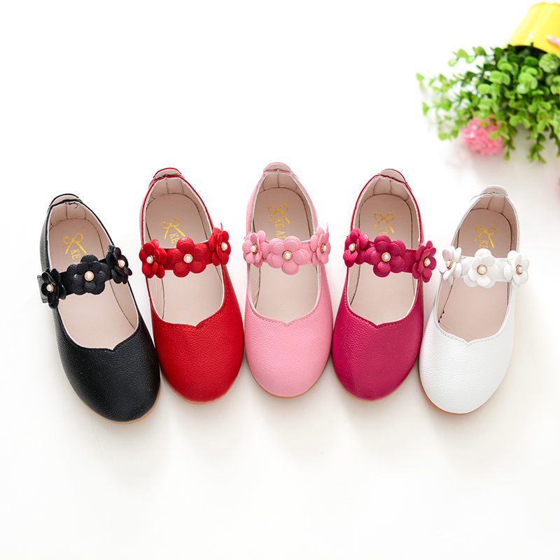 Spring and autumn 2020 girls' princess shoes Korean performance children's small shoes children's single shoes girls' shoes bright leather performance list