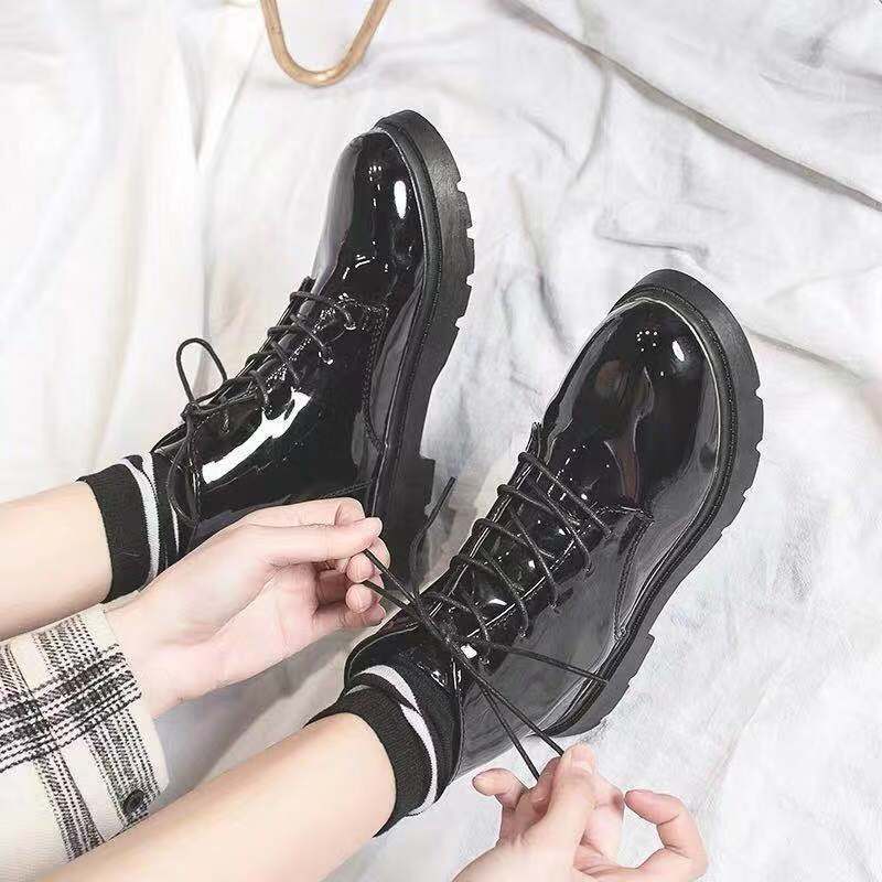 Bright leather 20 summer Korean version of versatile net red ins trend student Martin boots women's thin college style JK single shoes
