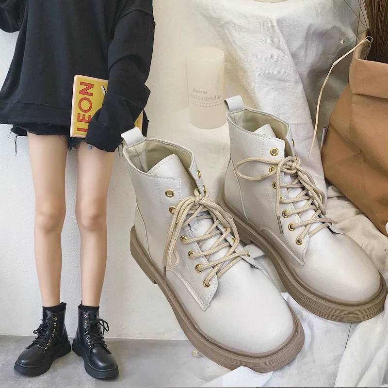 Net red boots ins Martin boots women's short tube new British style Korean versatile student chic boots winter