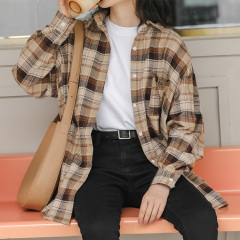 Real shot Korean version of small new Lapel Hong Kong Style Plaid loose show thin cotton medium length bottom shirt