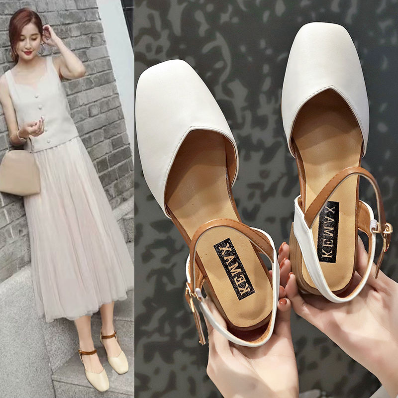Spring 2020 new Xiannv Baotou sandals women's small fresh coarse heel versatile net red chic shoes granny shoes