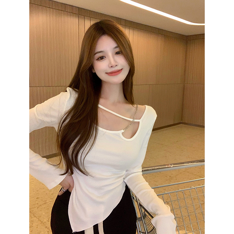 Real price! Versatile foreign style slim triangular shirt with diagonal collar chain strand exposed clavicle top