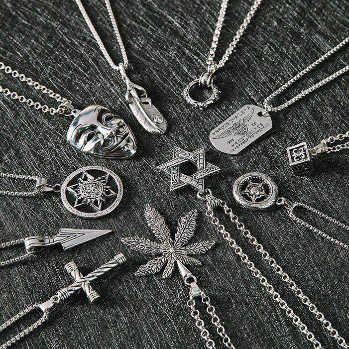 Net red Trinket hip hop Necklace man pendant fashion couple birthday gift female pendant girl friend Student Korean version simple