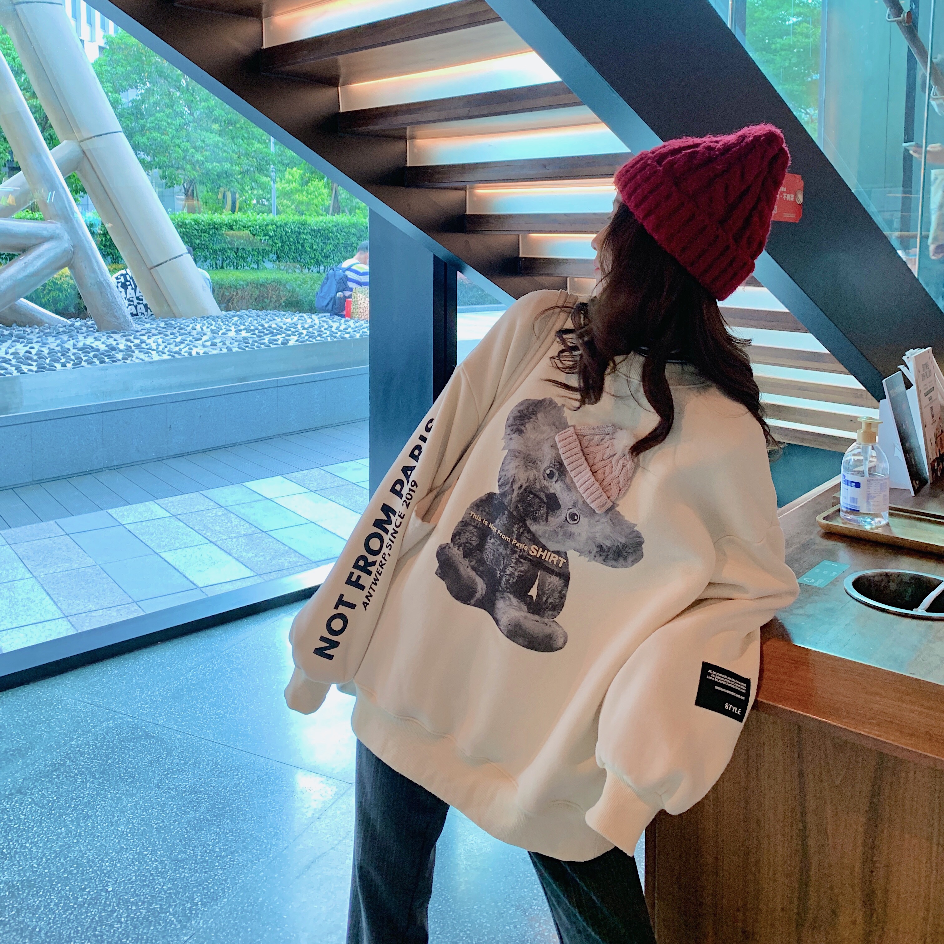 Real price long sleeve sweater