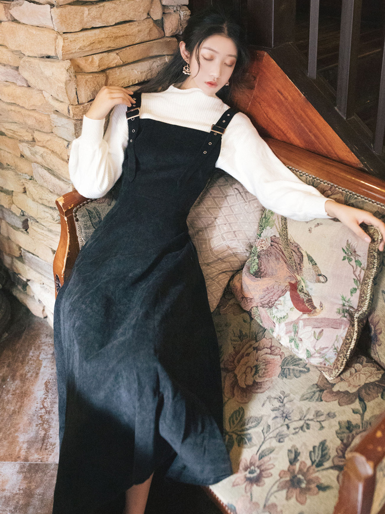 Autumn versatile sweater + suspender skirt two piece fashion suit