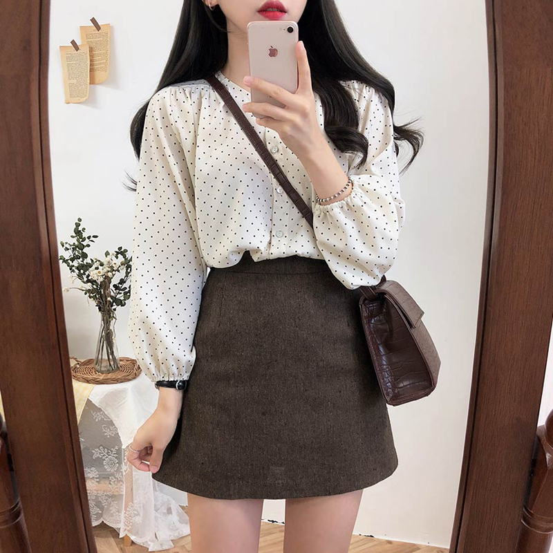 Korean spring new product retro wave point loose and versatile temperament Long Sleeve Shirt Top