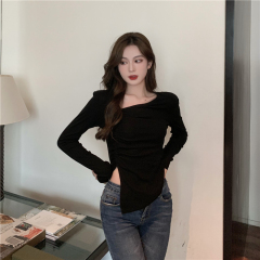 Real shot real price early autumn design feeling wrinkled irregular clavicle split high waist slim long sleeve T-shirt