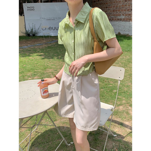 Real shooting summer 2021 French temperament design minority pleated short sleeve shirt girl
