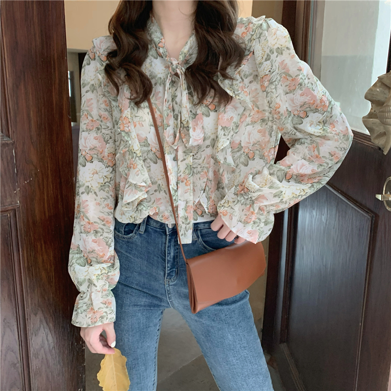 Real price Korean sweet Floral Chiffon shirt super fairy foreign style small shirt temperament loose Long Sleeve Shirt