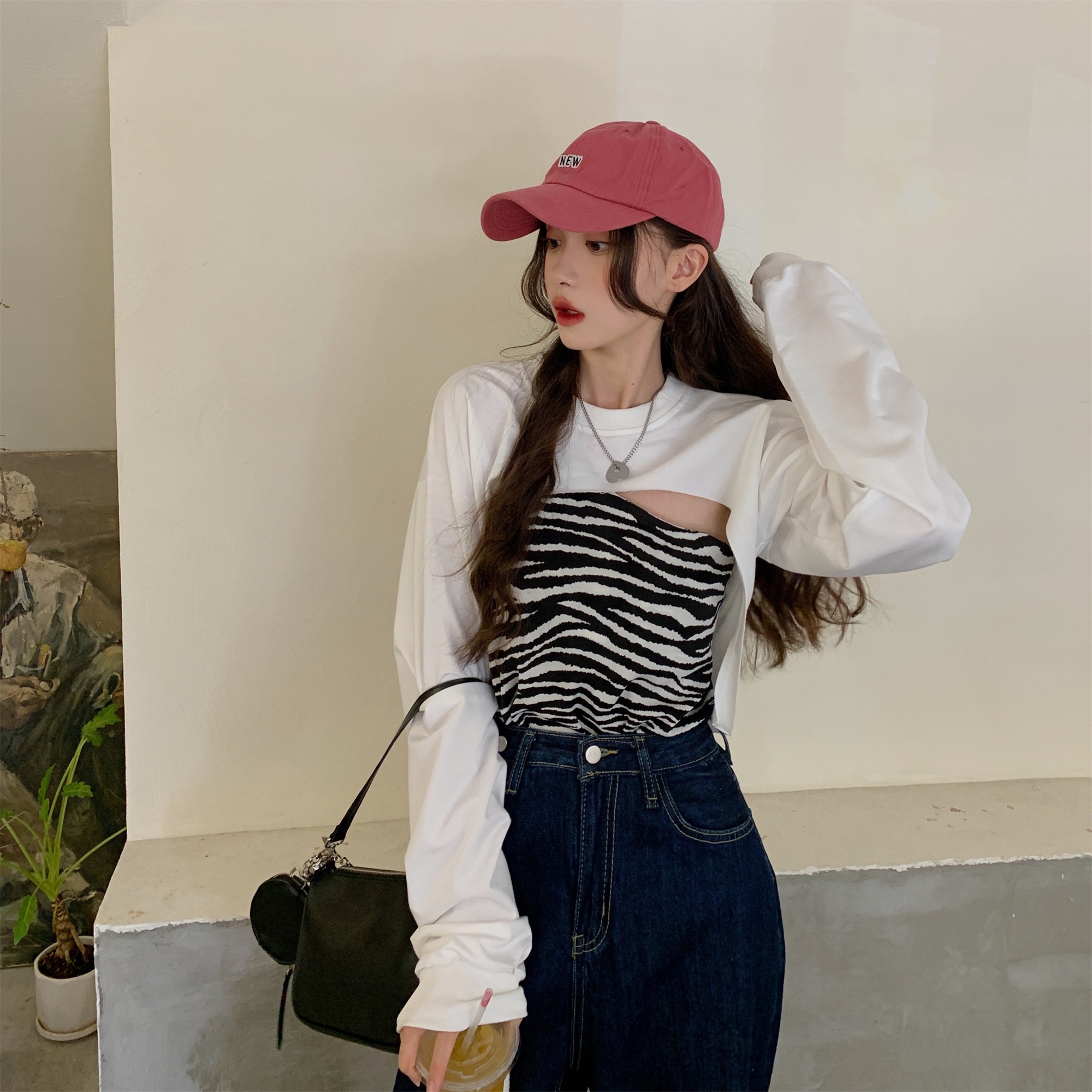 Real time Zebra Print vest Blouse Top Fashion temperament women's clothing folding sweater two-piece suit