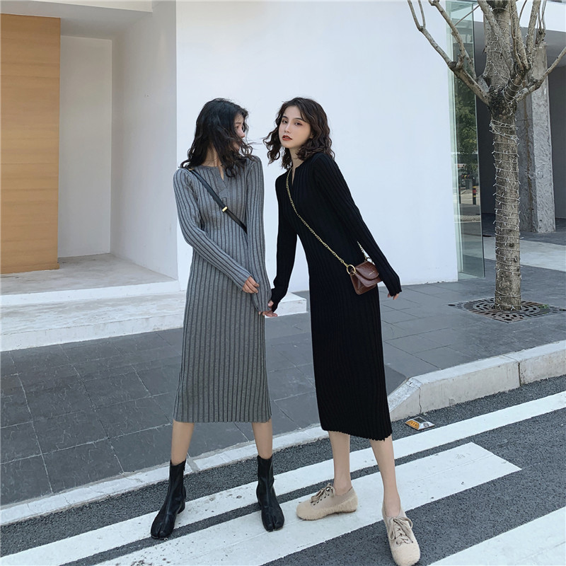 Real shooting, real price, slim and slim V-neck, medium and long hip wrapped knitted dress, bottomed wool dress