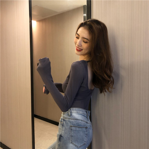 Real-price Korean version of sexy open-back hollowed-out T-shirt with long sleeves and slim blouse