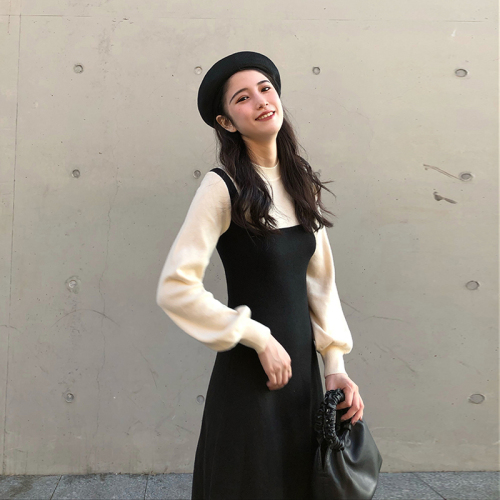 Autumn and winter 2021 new French retro knee length skirt women's casual cold wind knitted fake two-piece dress